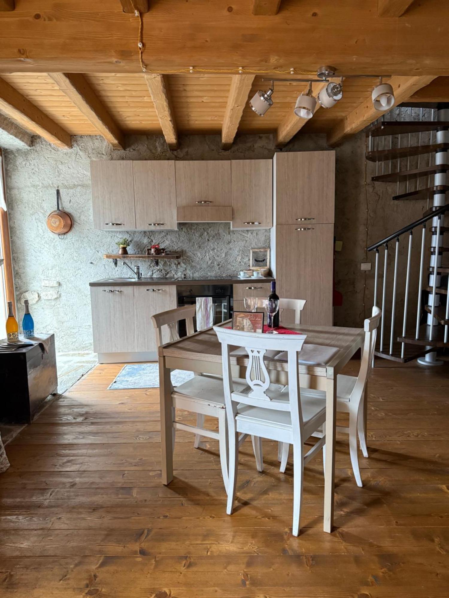 Stone House: Fairytale Flat With Magic Lake View Bellano Exterior photo